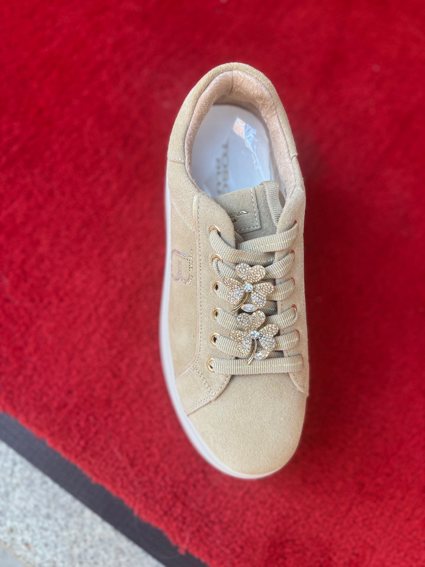 Sneakers från Tosca Blu 025