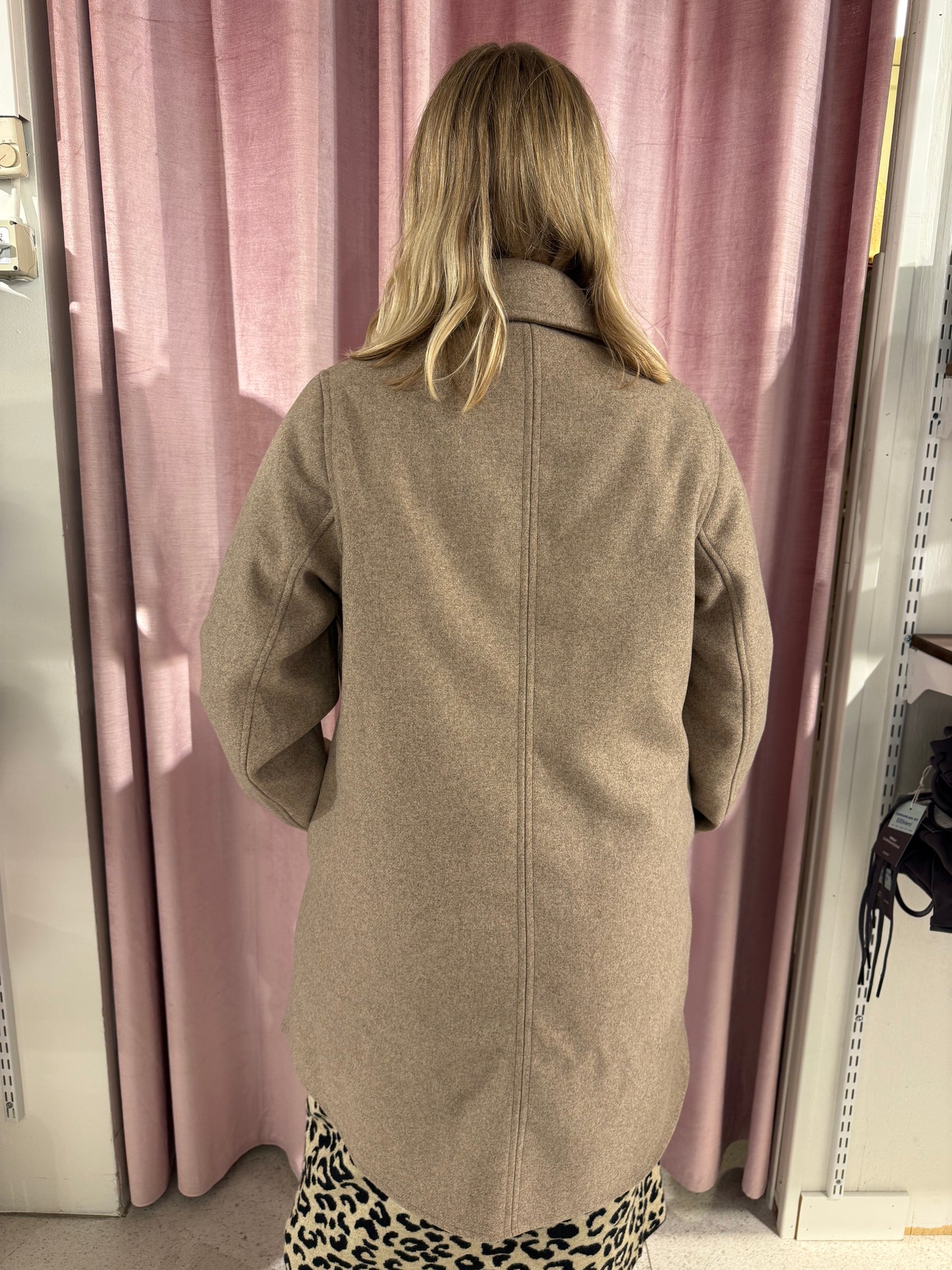 Beige kappa från CISO 219121