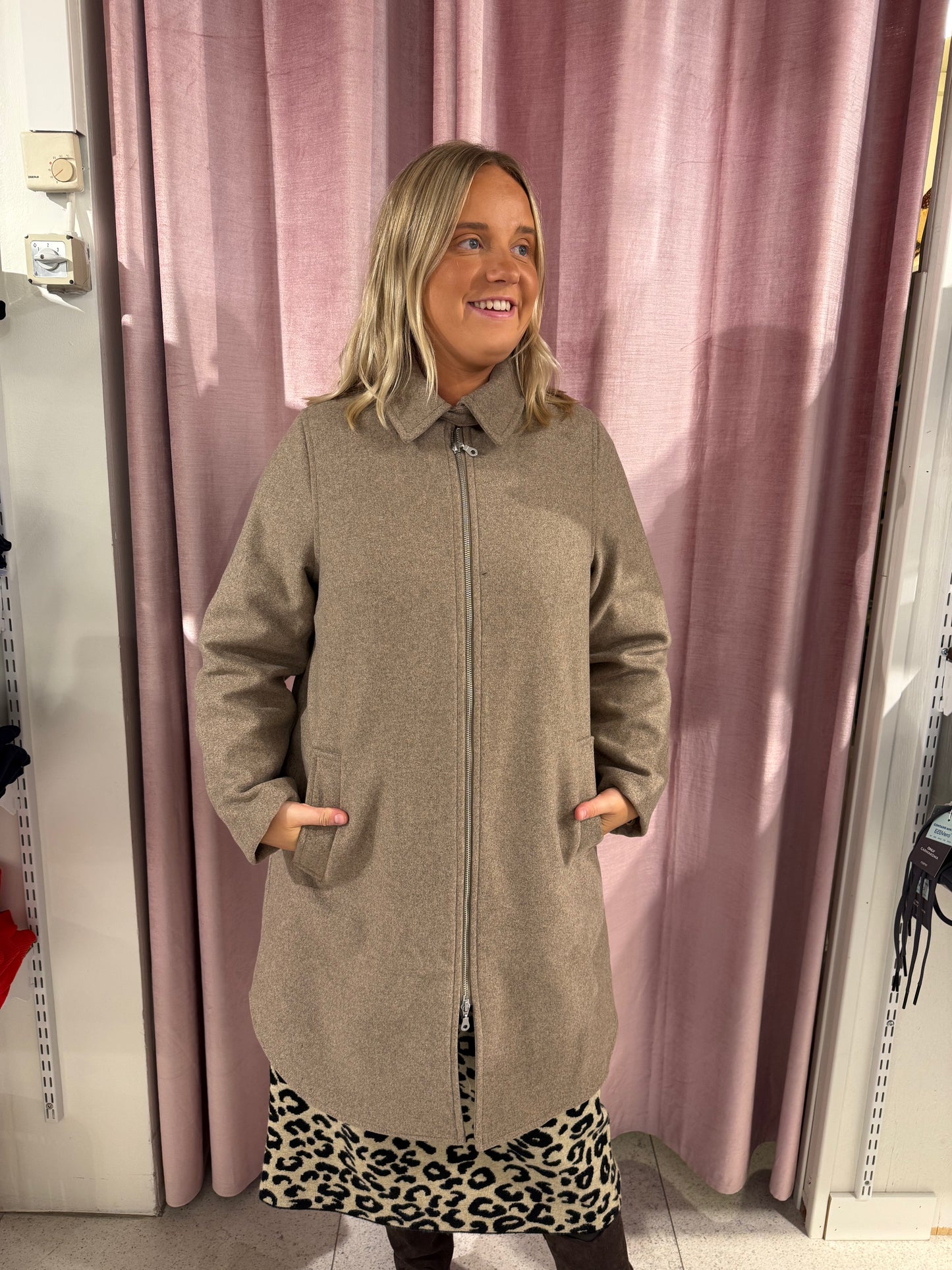 Beige kappa från CISO 219121