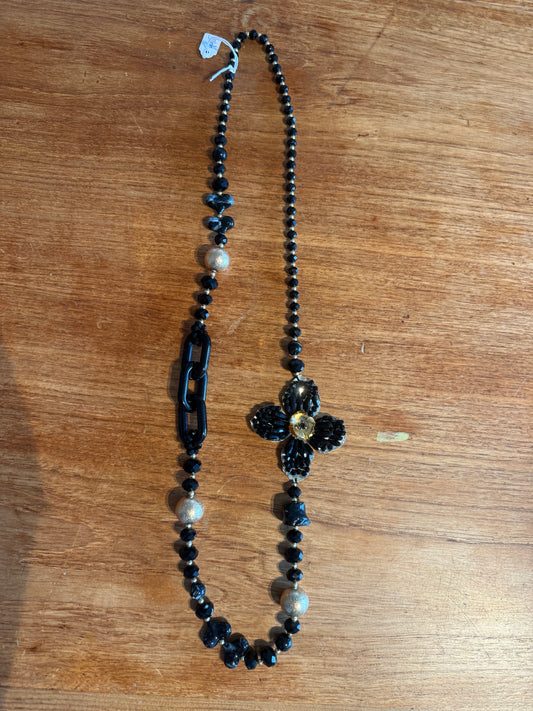 Halsband från By Olbers 25903