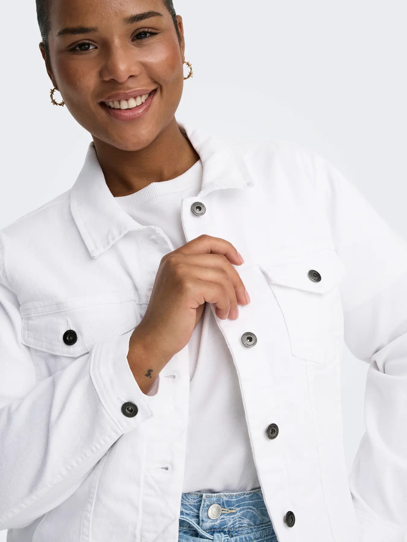 Vit jeansjacka från Carmakoma 15237814