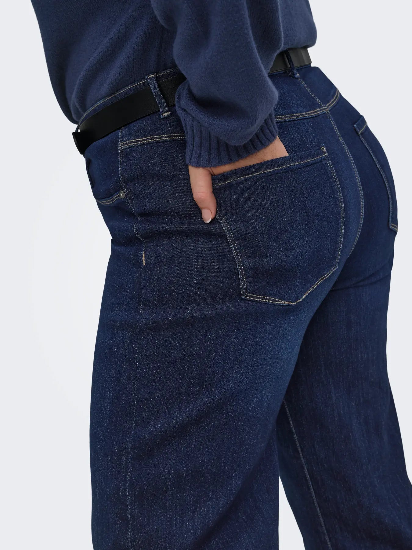 Jeans med vida ben från Carmakoma 15382893