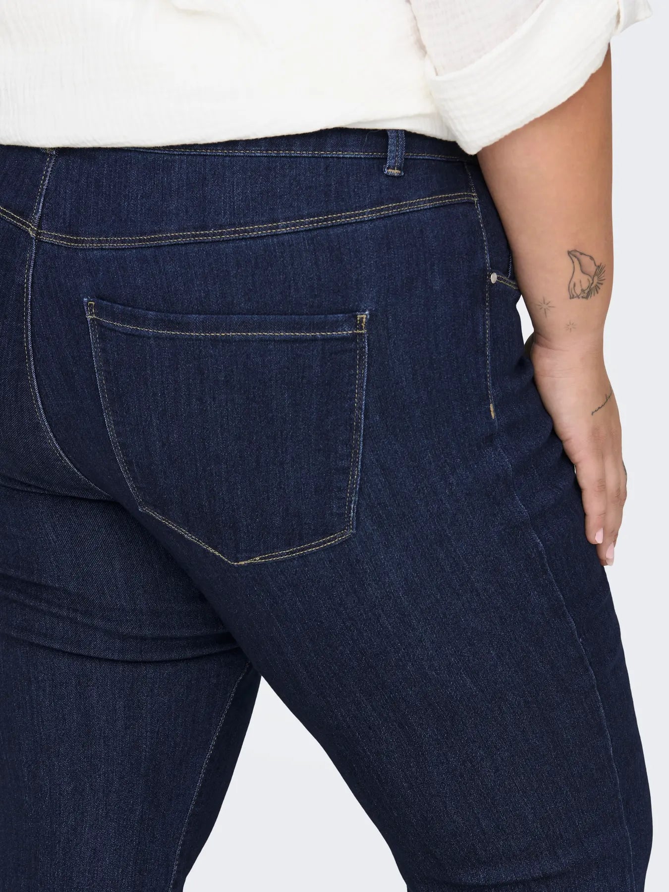 Jeans med utställda ben från Carmakoma 15326578