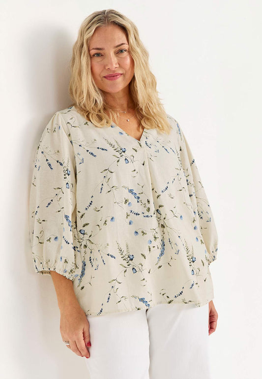 Romantisk blus från Cellbes 702463