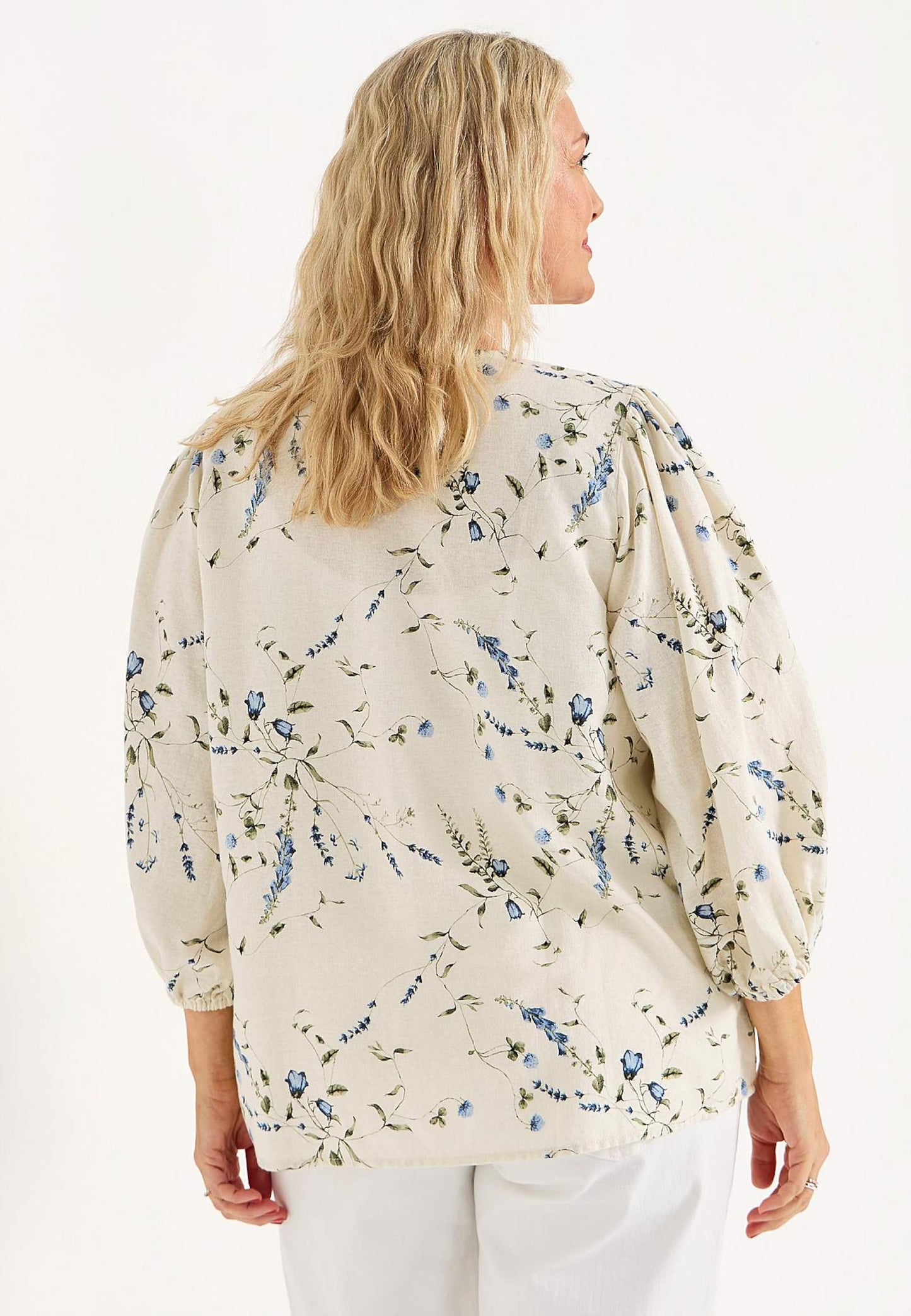 Romantisk blus från Cellbes 702463