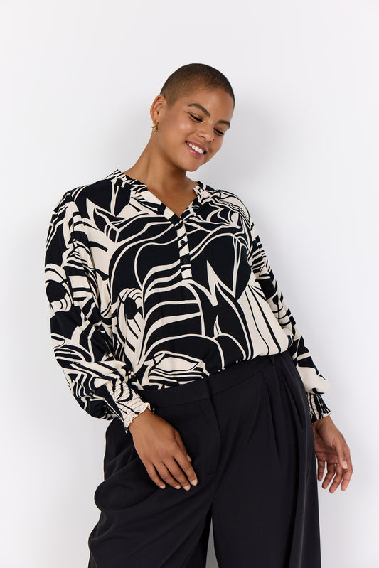 Svart/vit mönstrad blus från Wasabi W10686