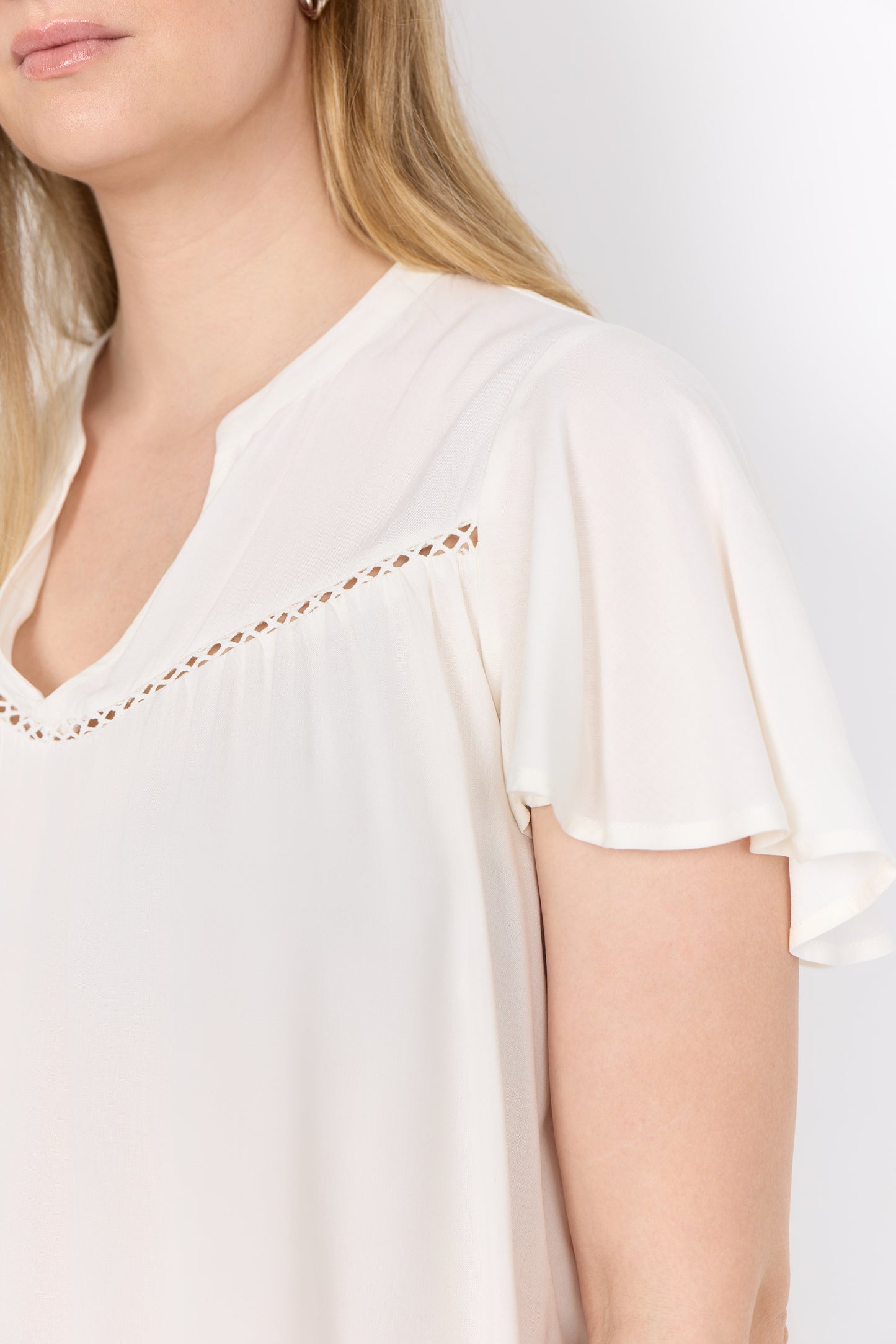 Vit blus från Wasabi W10828