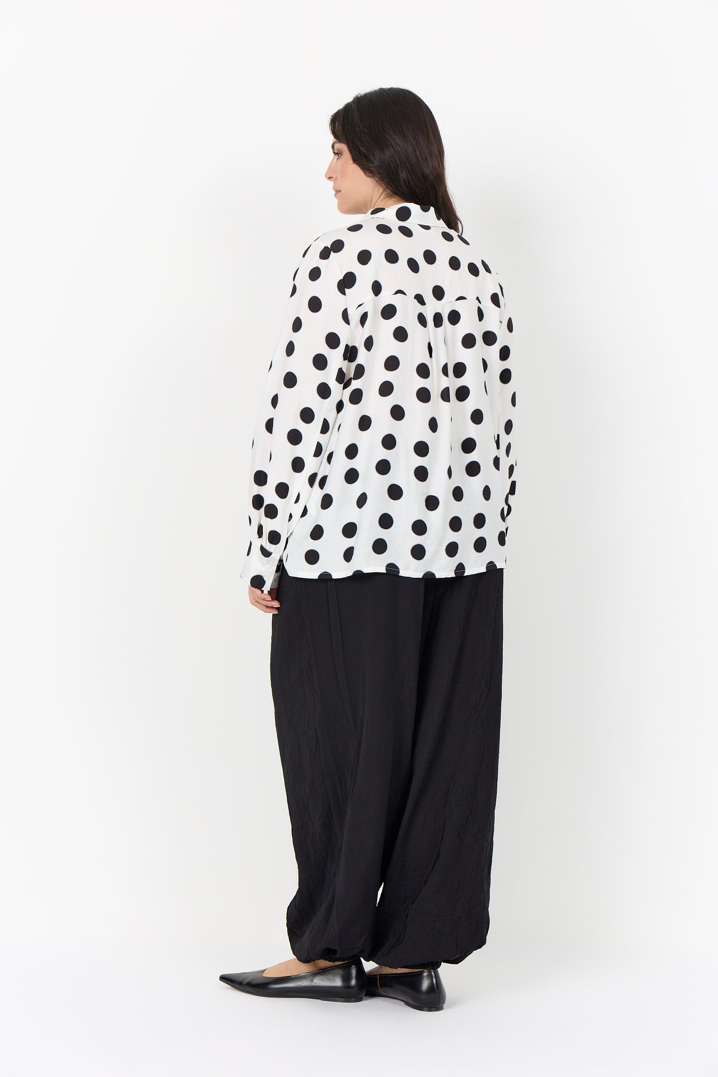 Prickig blus från Wasabi W10866