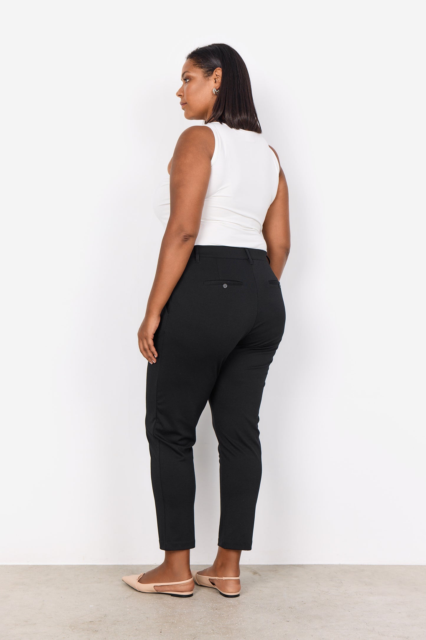 Svarta kostymbyxor från Wasabi W20013