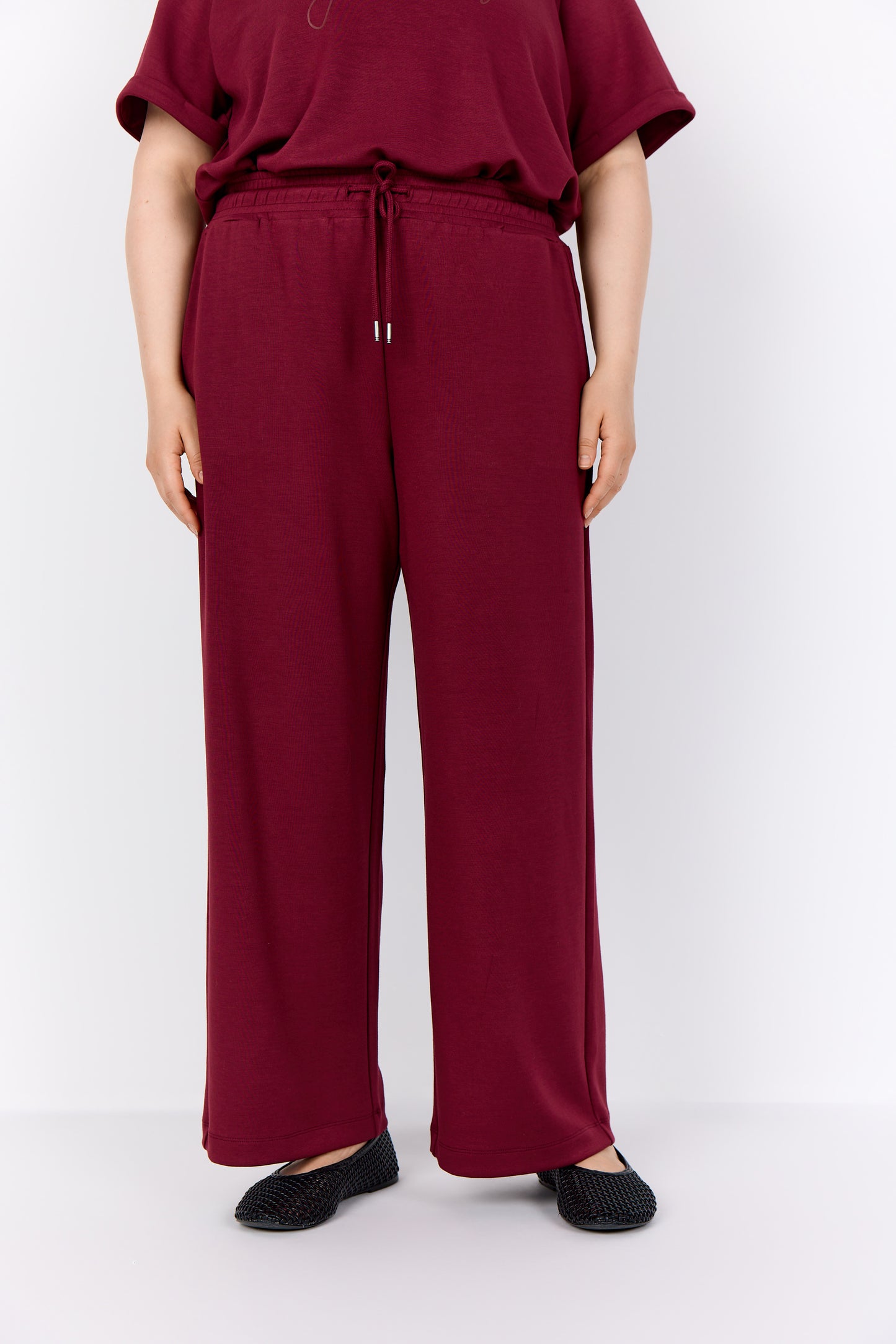 Vinröda byxor från Wasabi W20015