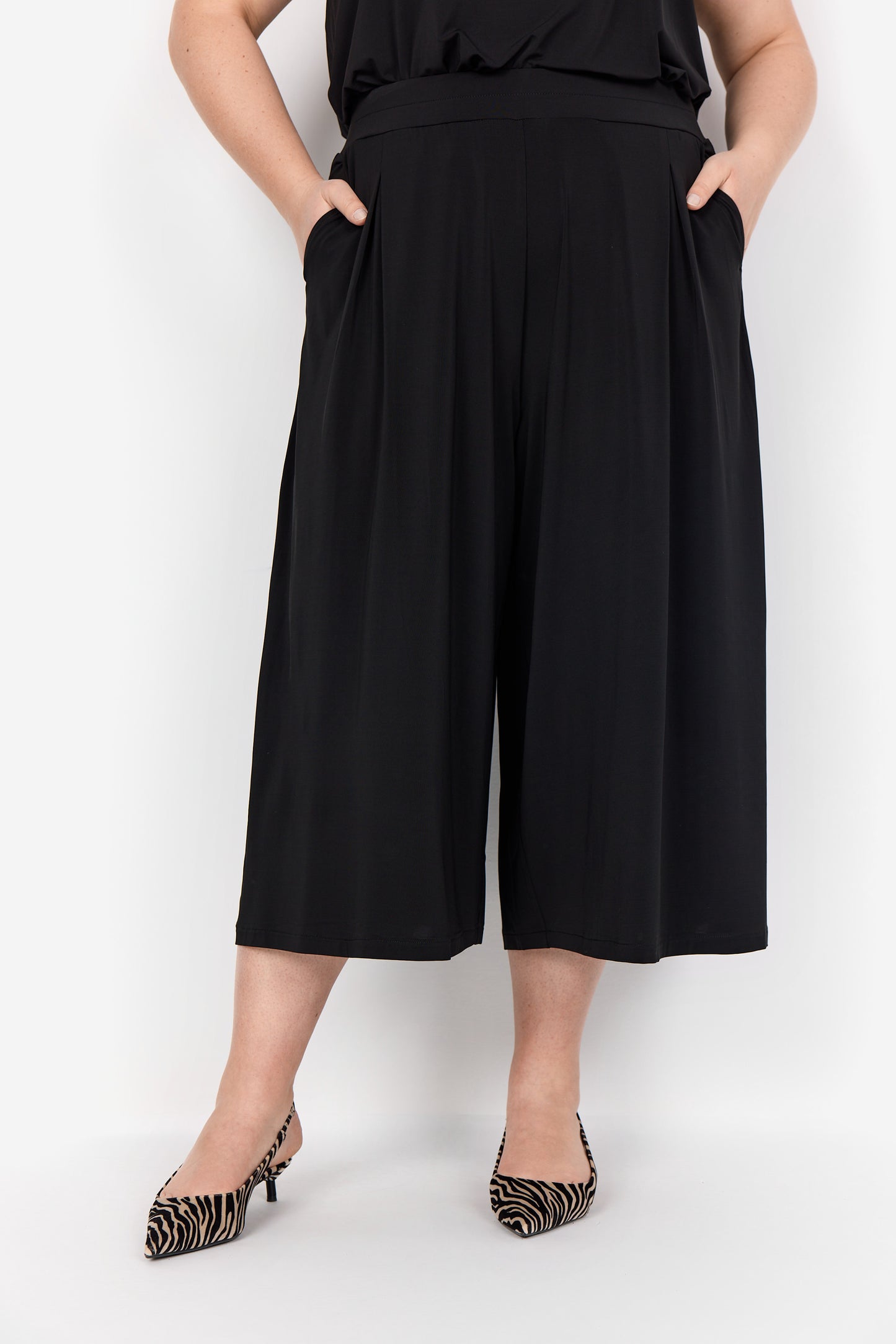 Byxa med vida ben från Wasabi W20388