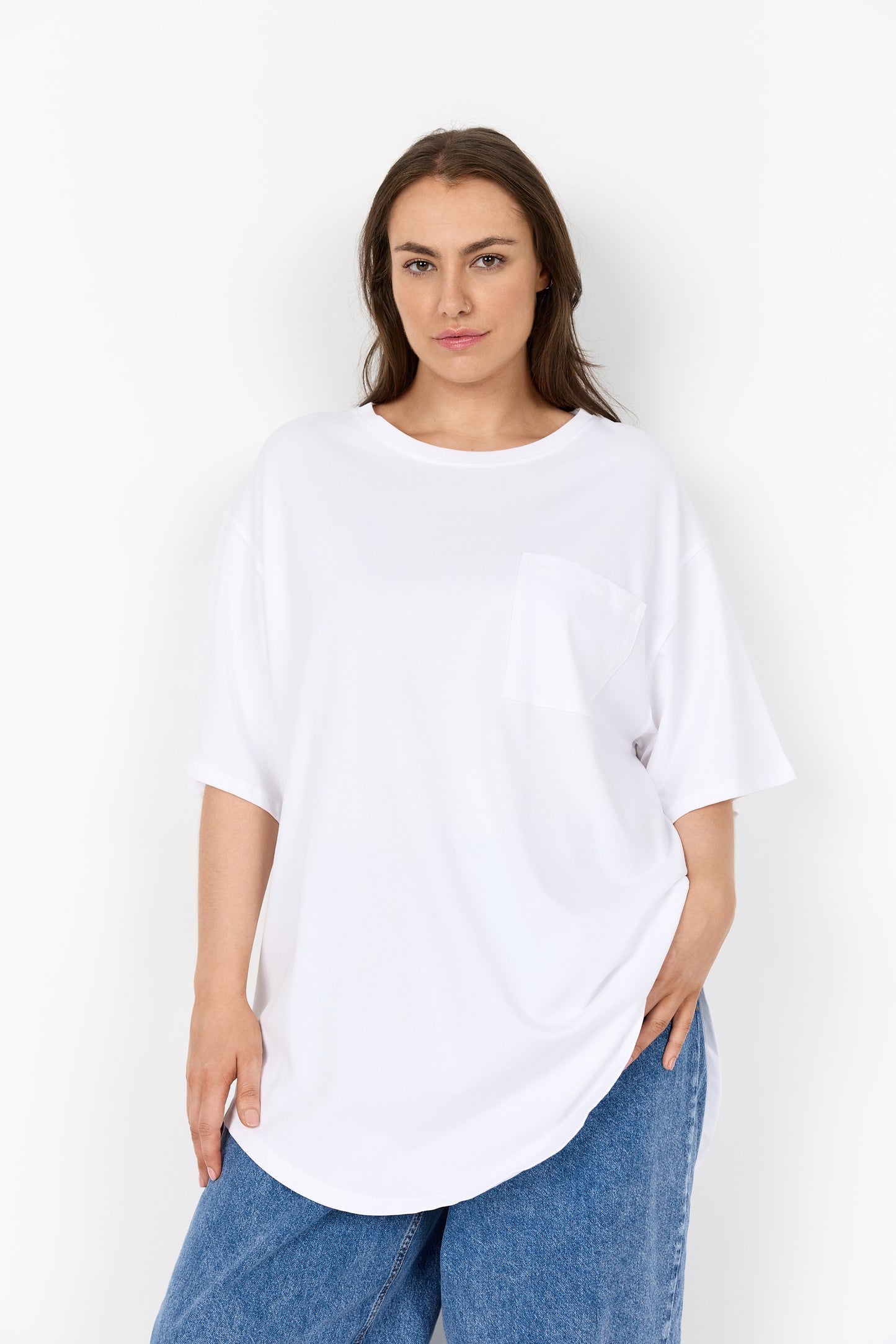 Vit oversize T-shirt från Wasabi W20535