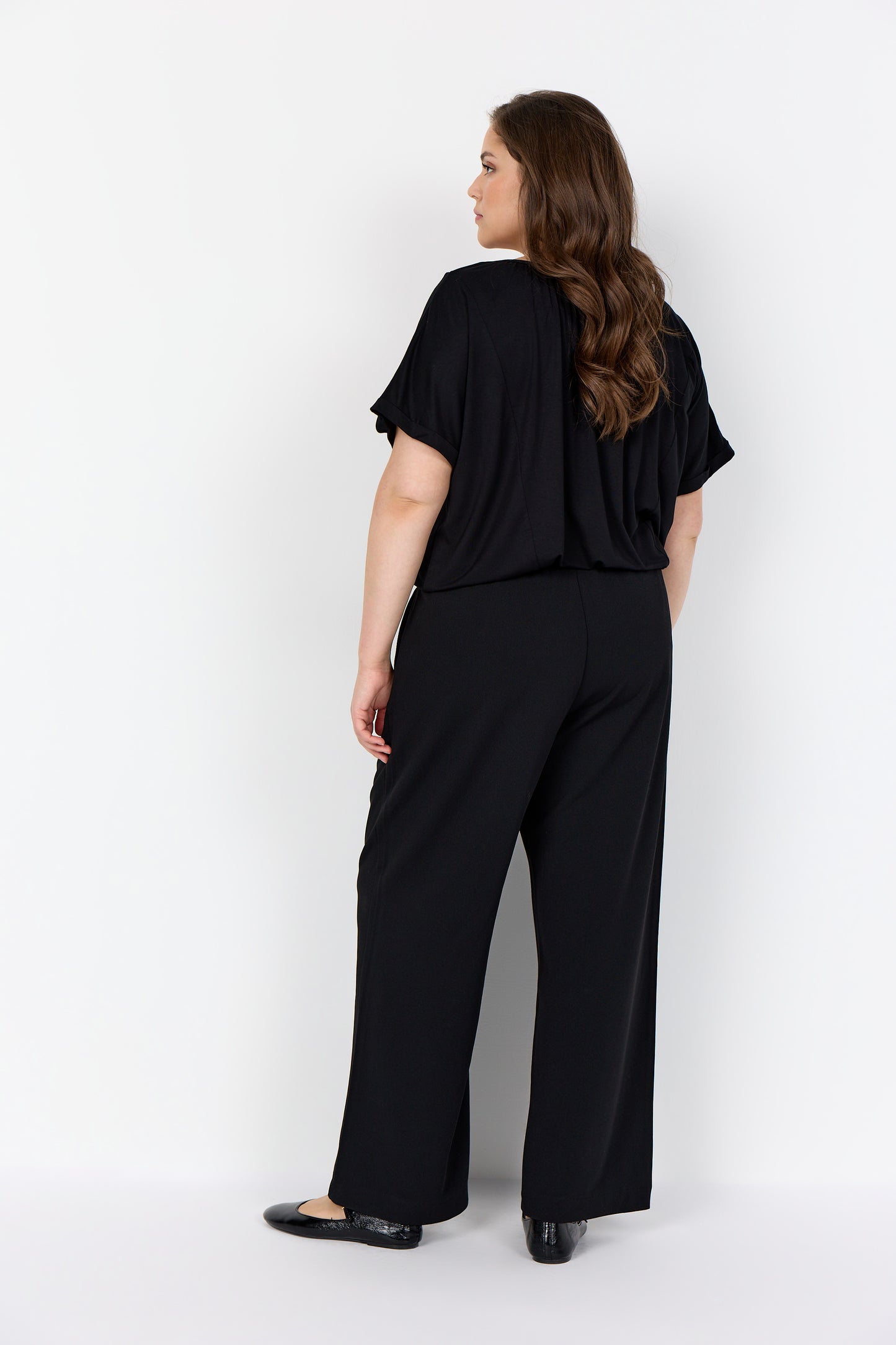 Svarta byxor med raka ben från Wasabi W20610