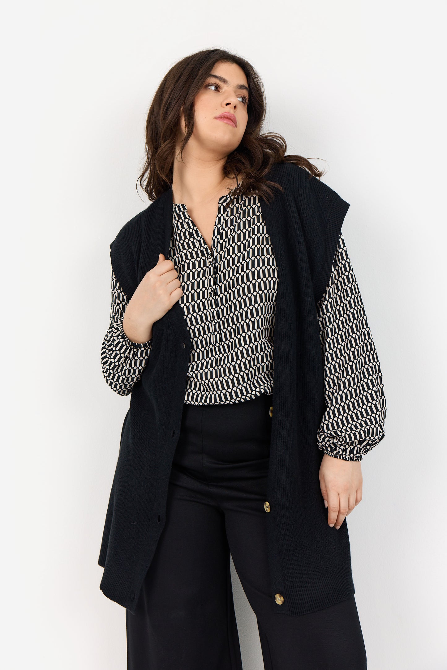 Svart väst från Wasabi W30091