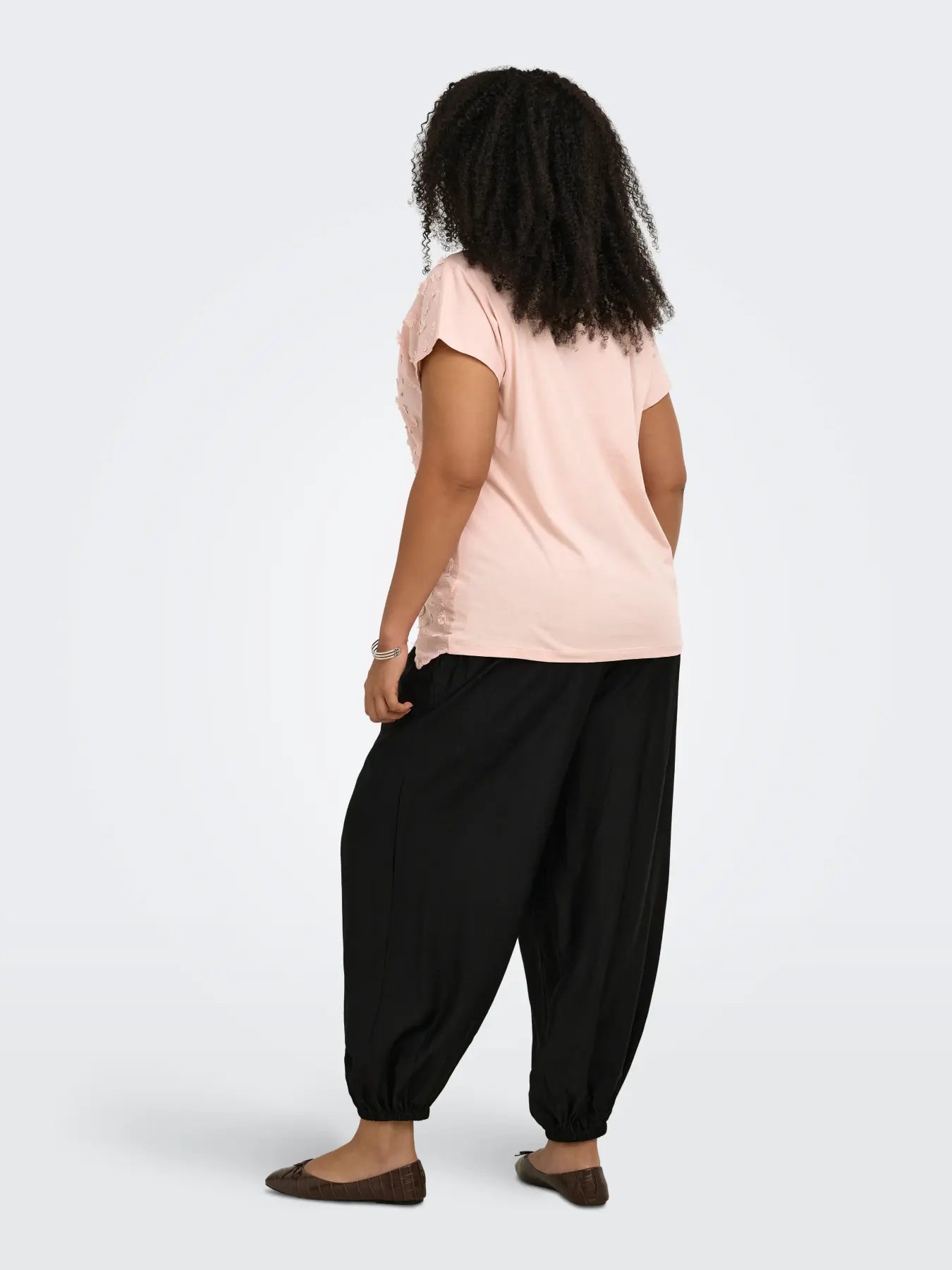 Romantisk T-shirt från Carmakoma 15325133