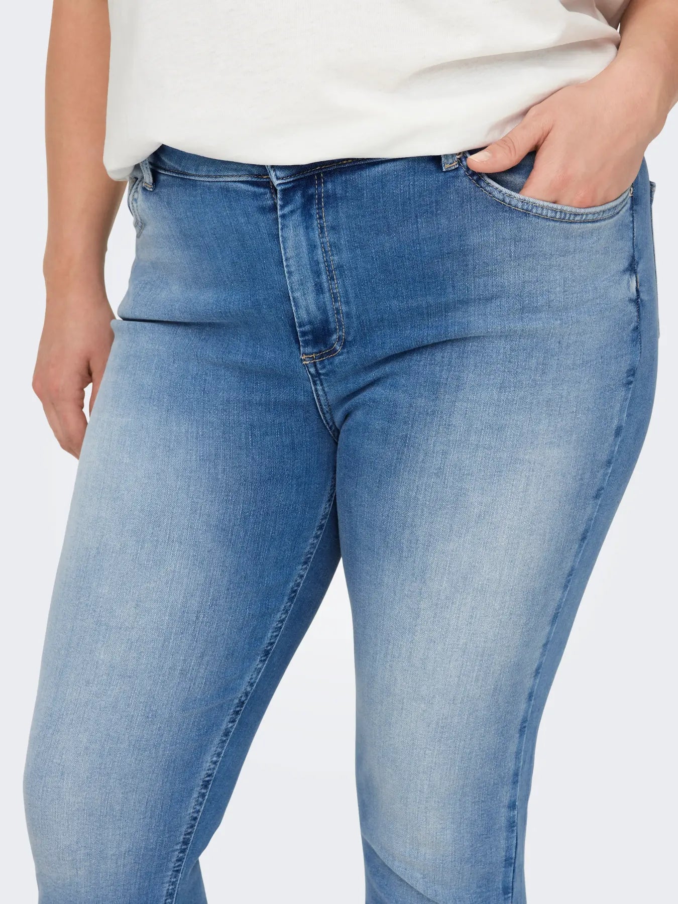 Capri jeans från Carmakoma 15300751